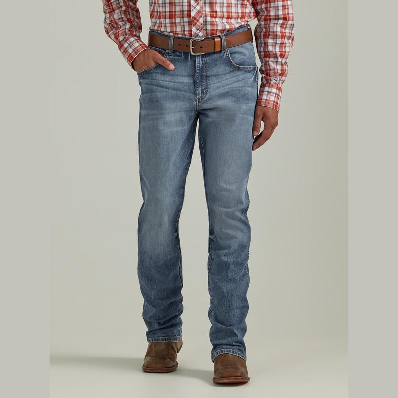 Wrangler Retro Slim Fit Bootcut Jean- Beauford