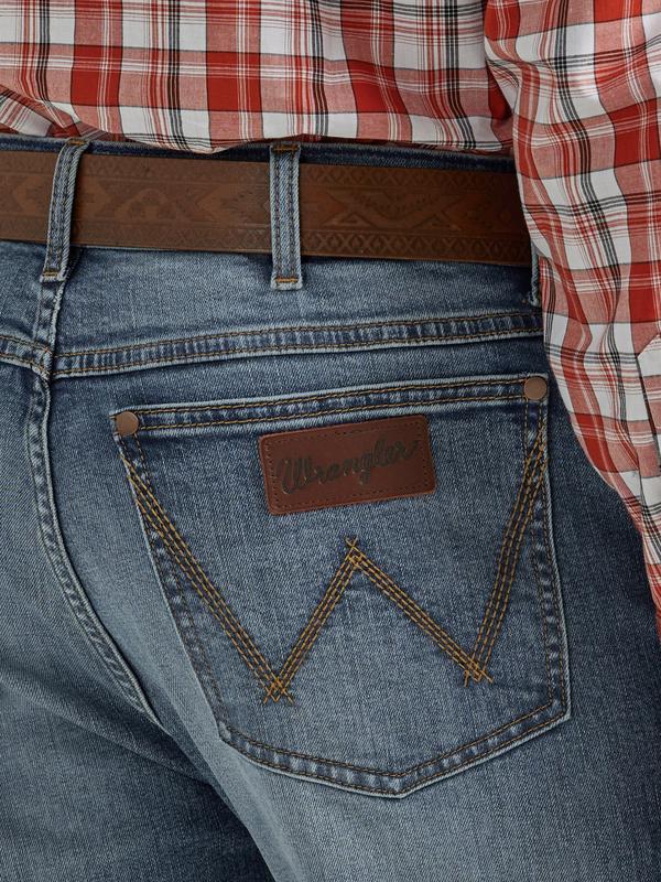 Wrangler Retro Slim Fit Bootcut Jean- Beauford