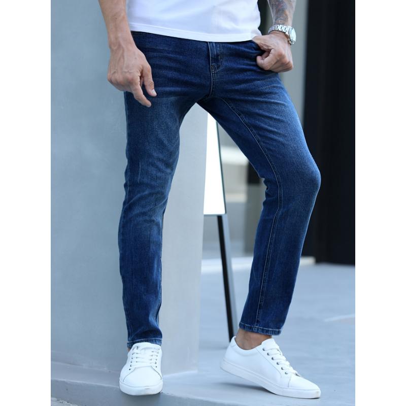 Classic Men's Slim Fit Jeans - Straight Leg, Casual Washed Denim Pants for Everyday Wear Menswear Stretch