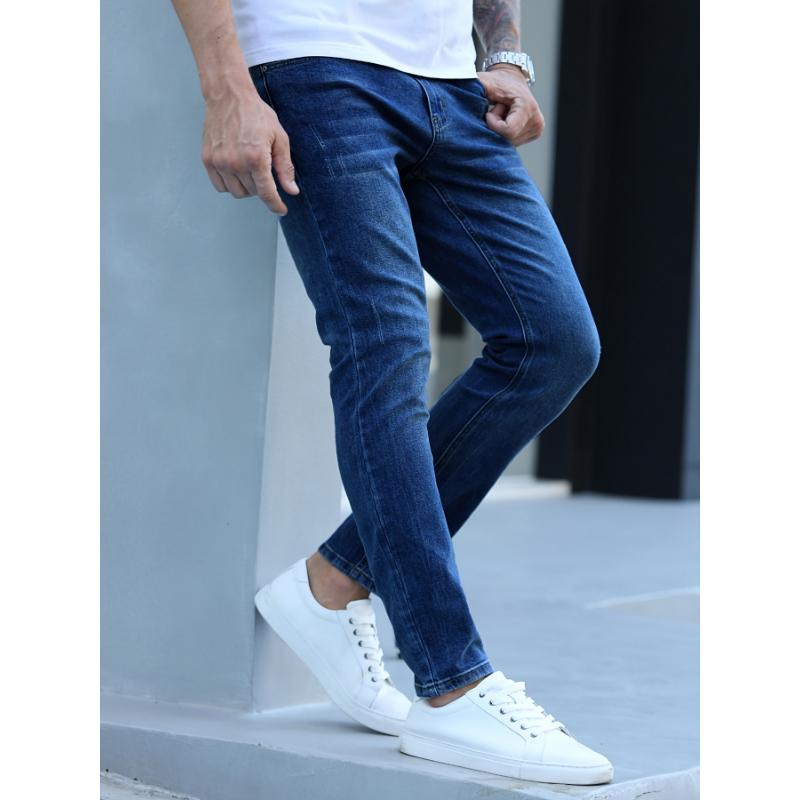 Classic Men's Slim Fit Jeans - Straight Leg, Casual Washed Denim Pants for Everyday Wear Menswear Stretch