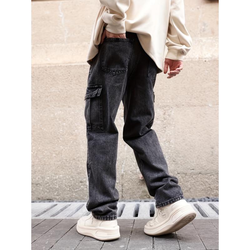 Mens Stylish Cargo Jeans - Comfortable Loose Fit with Versatile Pockets - Ideal for Casual Everyday Wear