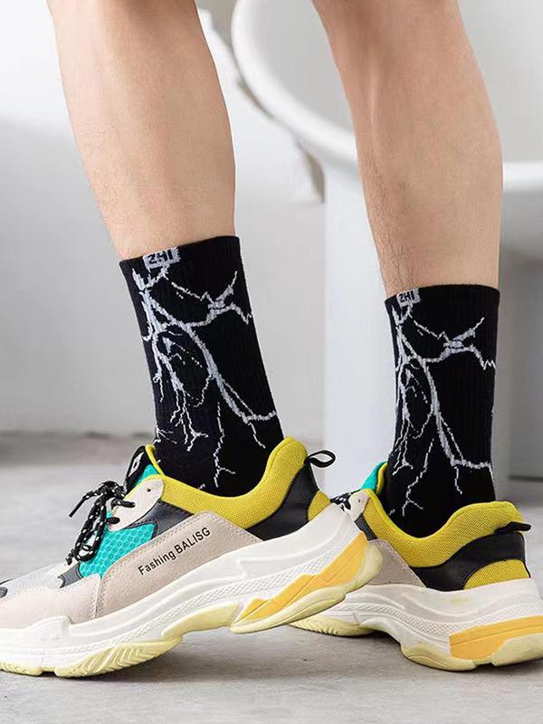 Men's 5 Pairs Novelty All Over Print Crew Socks, Casual Street Style Multicolor Lightning Print Athletic Socks, Soft Comfy Breathable Graphic Mid-calf Socks For Men, Menswear