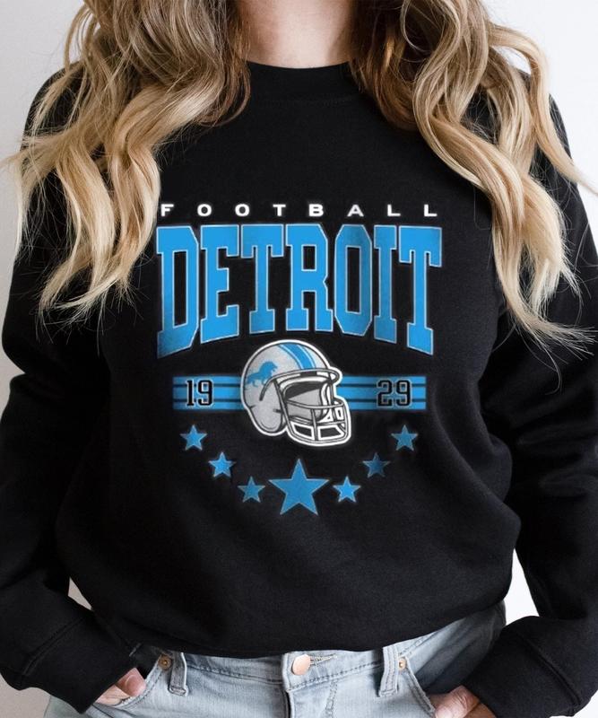 Detroit Football Shirt, 90s Vintage Detroit 1929 Football Sweatshirt, Lion T-Shirt, Detroit Sweatshirt, Lion Football Game Day Tshirt, Detroit Team Unisex Shirt Gift Football Fan Classic Collar Menswear Cotton Sweaters Tops