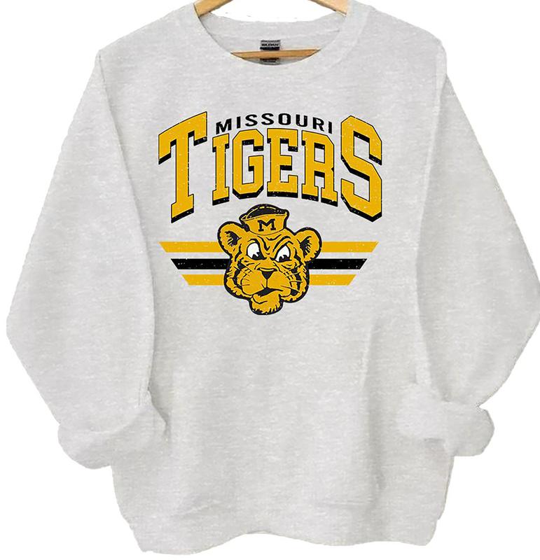 Retro College Football Mascot Crewneck Sweatshirt Ash Color Classic Menswear Tops Cotton Sweaters Ash Grey Womenswear Soft