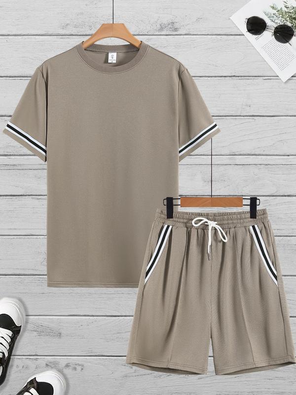 Two-piece Set Men's Contrast Binding Tee & Drawstring Waist Shorts Set, Casual Short Sleeve Round Neck T-shirt & Pocket Track Shorts,  Full Sets Men Outfit, Summer Outfits Clothes Set for Men