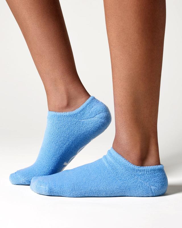 MOISTURIZING GEL SOCKS - Nourish And Soften Feet