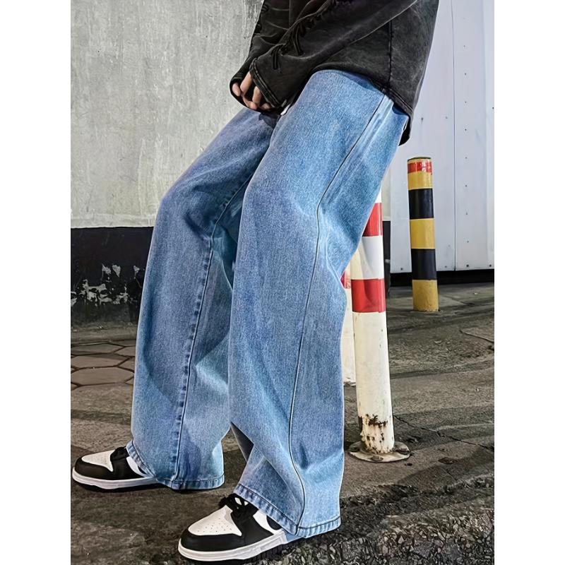 Mens Relax-Fit Denim Jeans - Trendy Streetwear with Multi-Pocket Convenience for Everyday Comfort