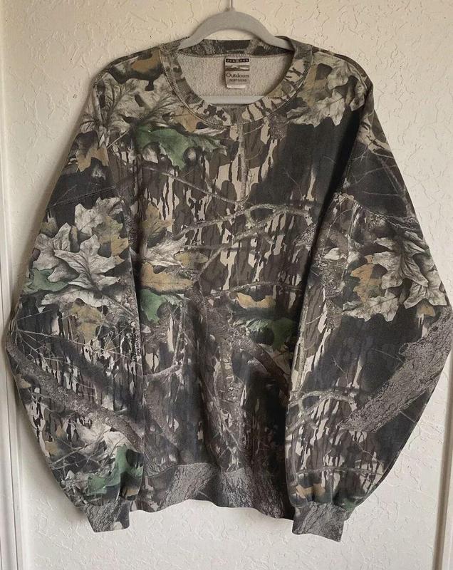 Vintage JerzeeS Mossy Oak Realtree Camouflage Crewneck Sweatshirt