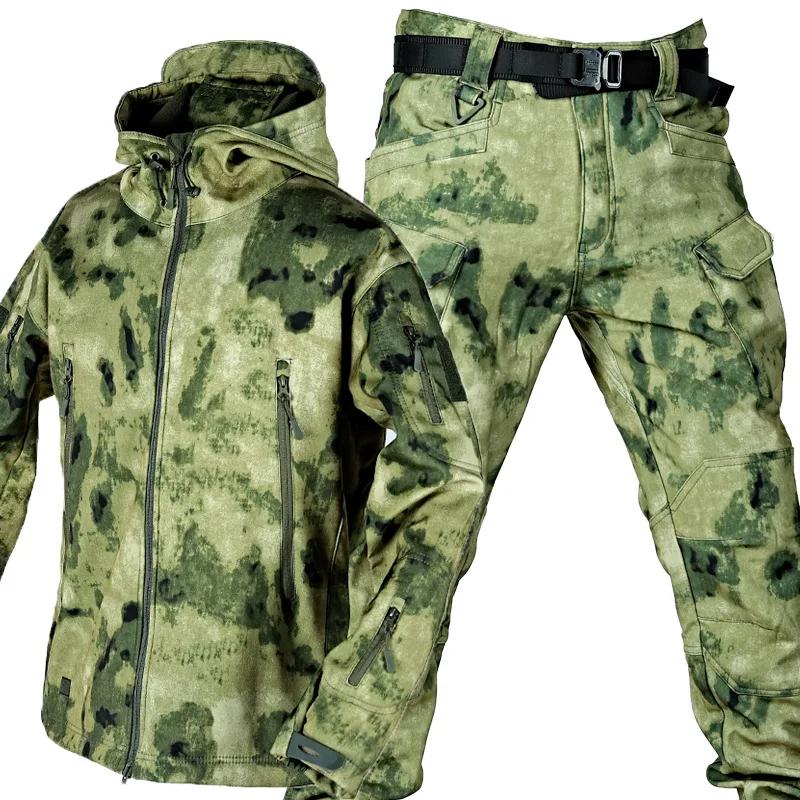 Outdoor Shark Skin Warmth Set Camo Plush Thickened Coat Autumn Winter Racing Top Does Not Include Cuff Logo Pattern